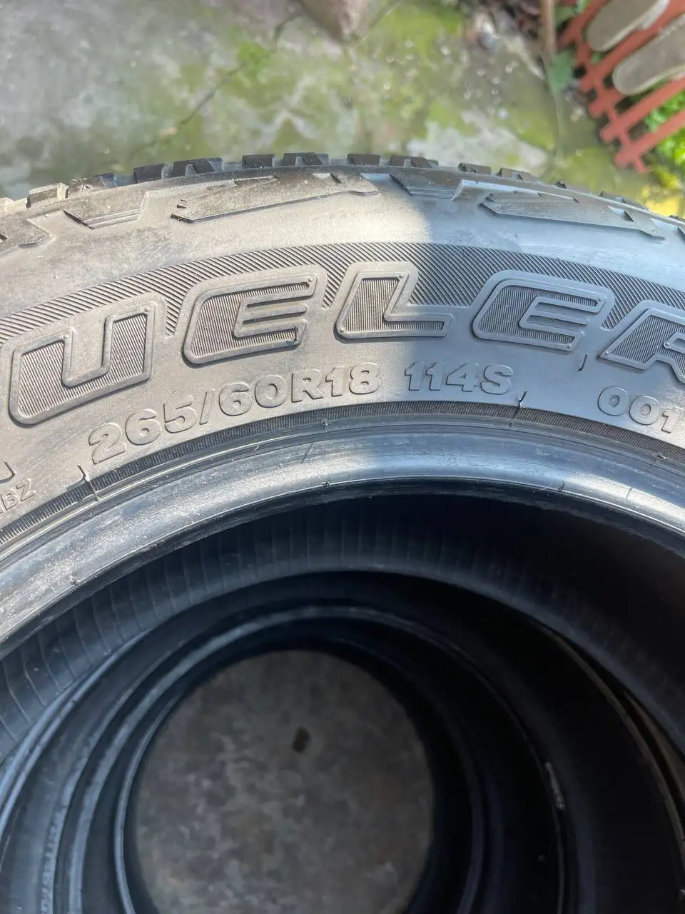 Шины Bridgestone Dueler A/T 001 265/60/R18 - Шины и диски (Авто) в Ростов-на-Дону