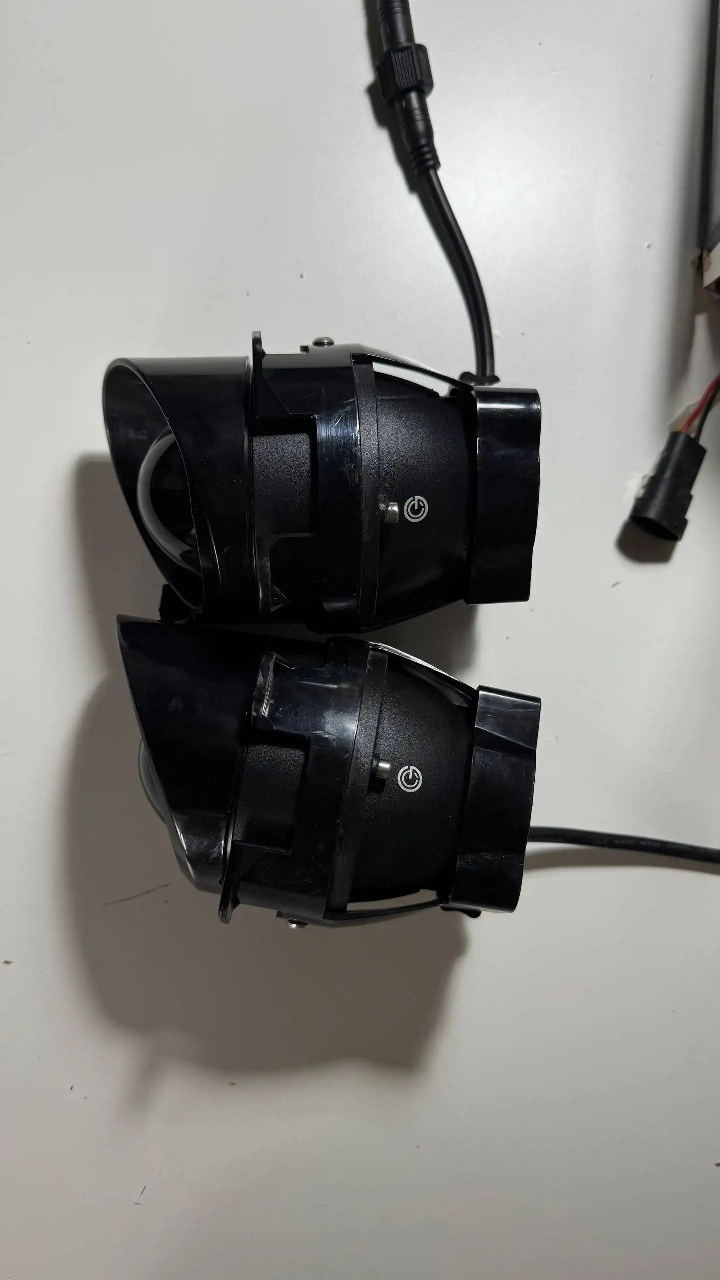 Продам линзы для фар - Запчасти в Ростов-на-Дону