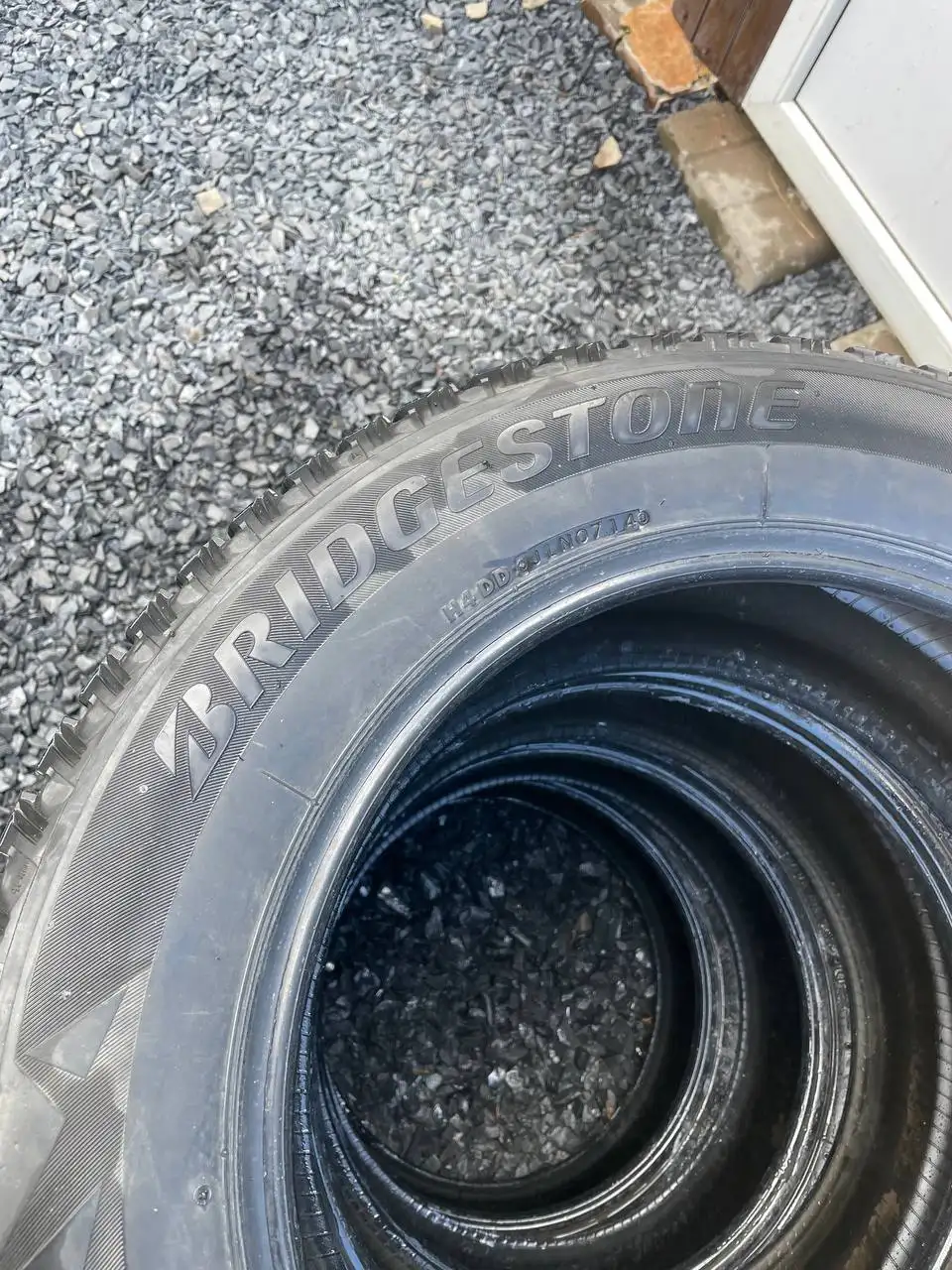Продажа шин 235/60/17 - Шины и диски (Запчасти) в Ростов-на-Дону