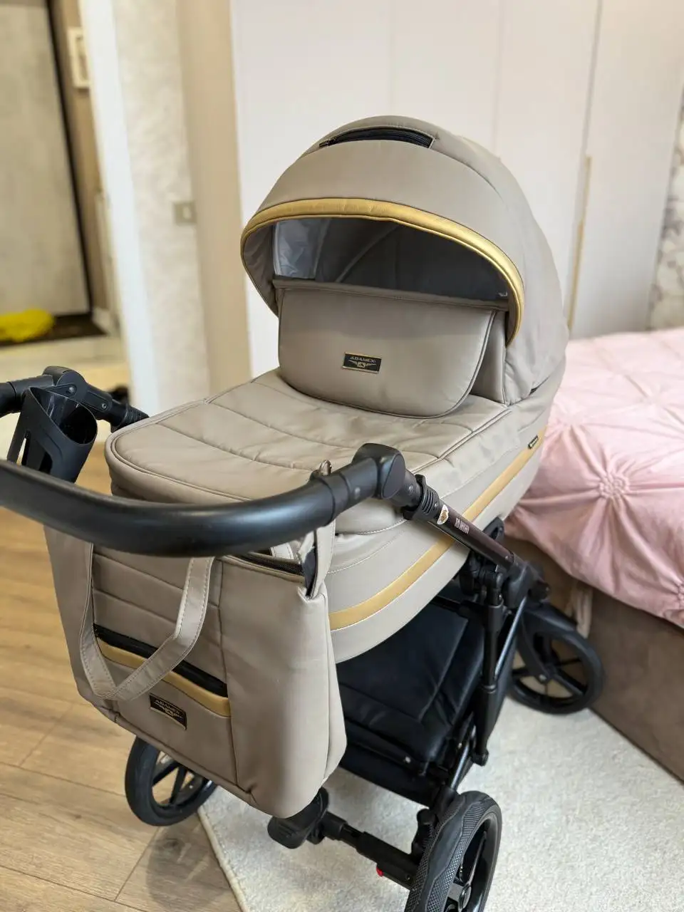 Коляска 2 в 1 Эко-кожа - Коляски (Товары для детей) в Ростов-на-Дону