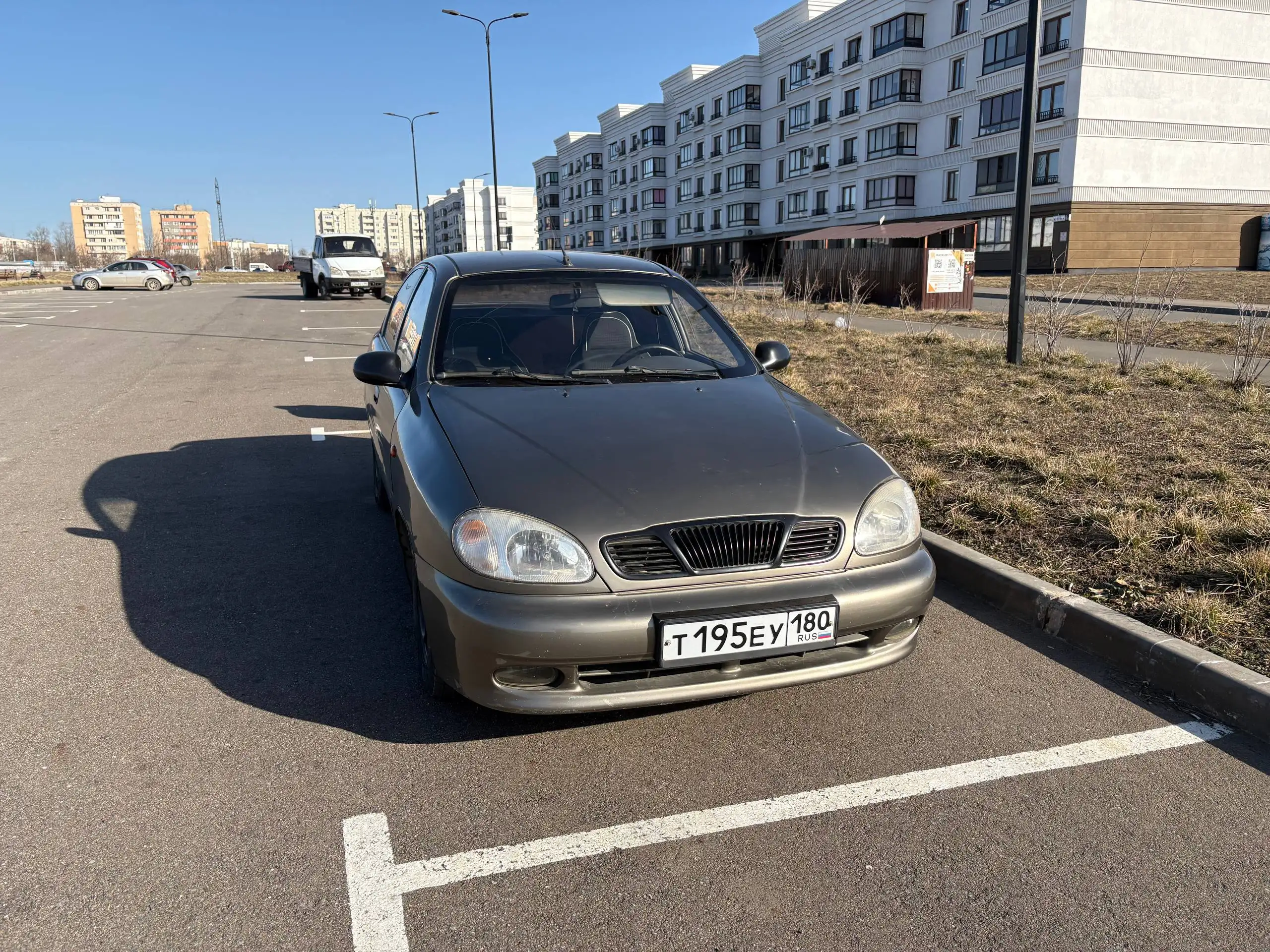 Продам Daewoo Lanos 2004 - Авто в Мариуполь