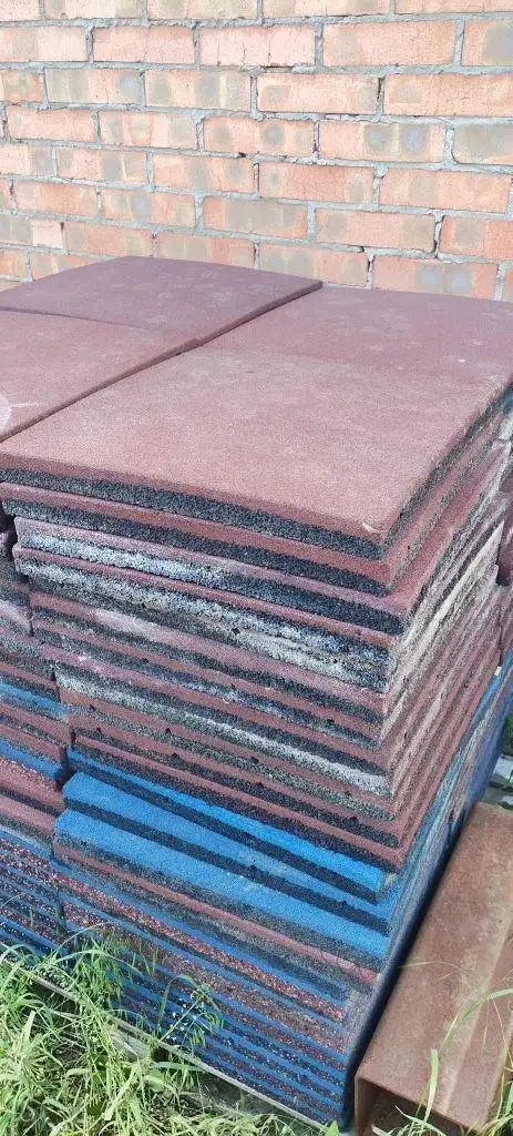 Продам плитку резиновую 500x500x40 - Для дома и дачи в Ростов-на-Дону