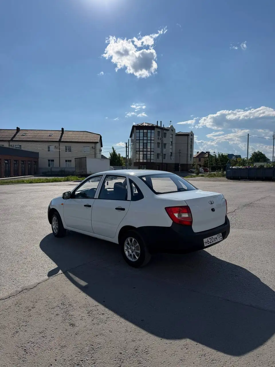 Продам Гранту, живая, один владелец - Легковые автомобили (Авто) в Ростов-на-Дону