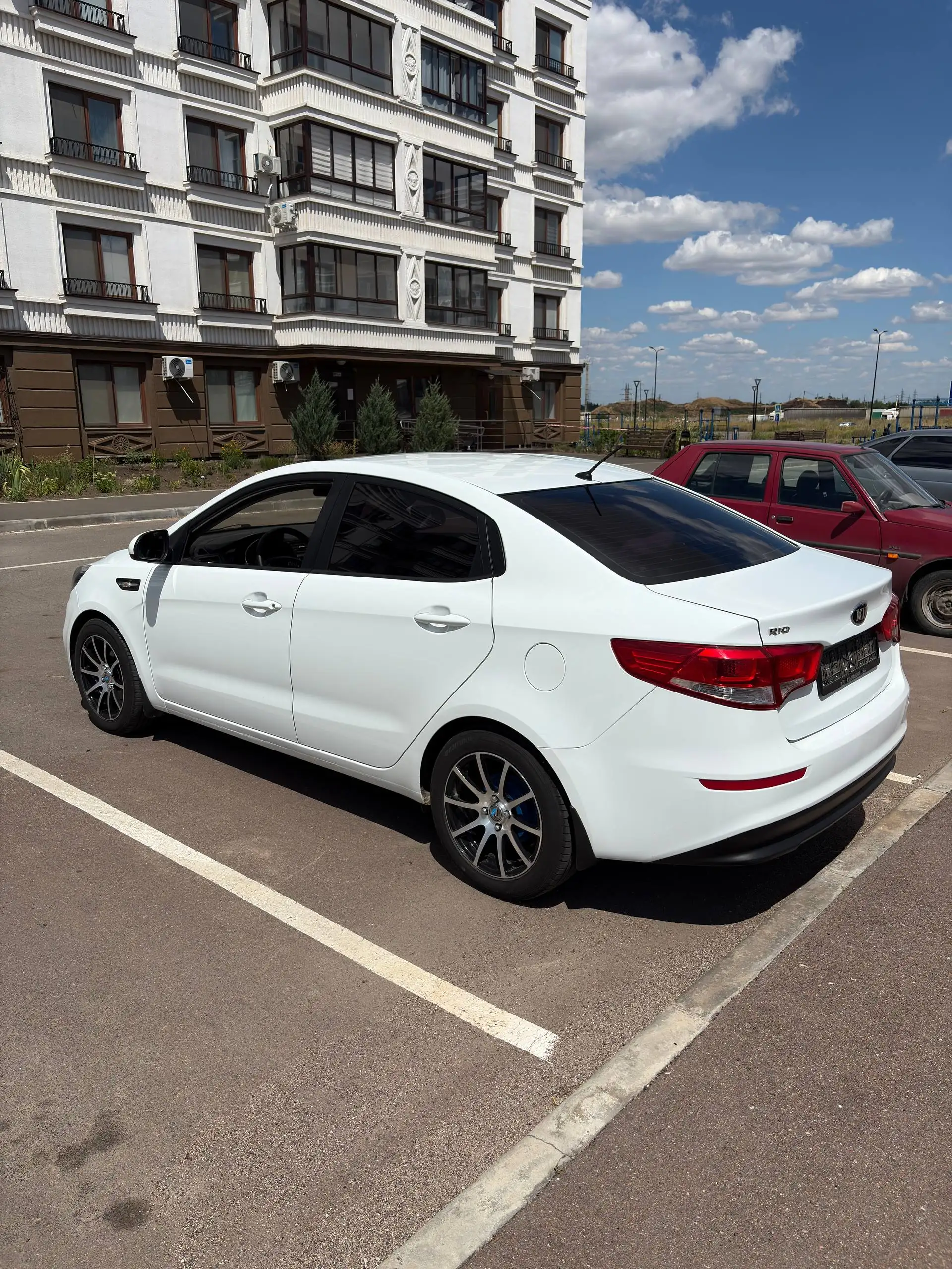 Продам Kia Rio 2016 - Легковые автомобили (Авто) в Ростов-на-Дону