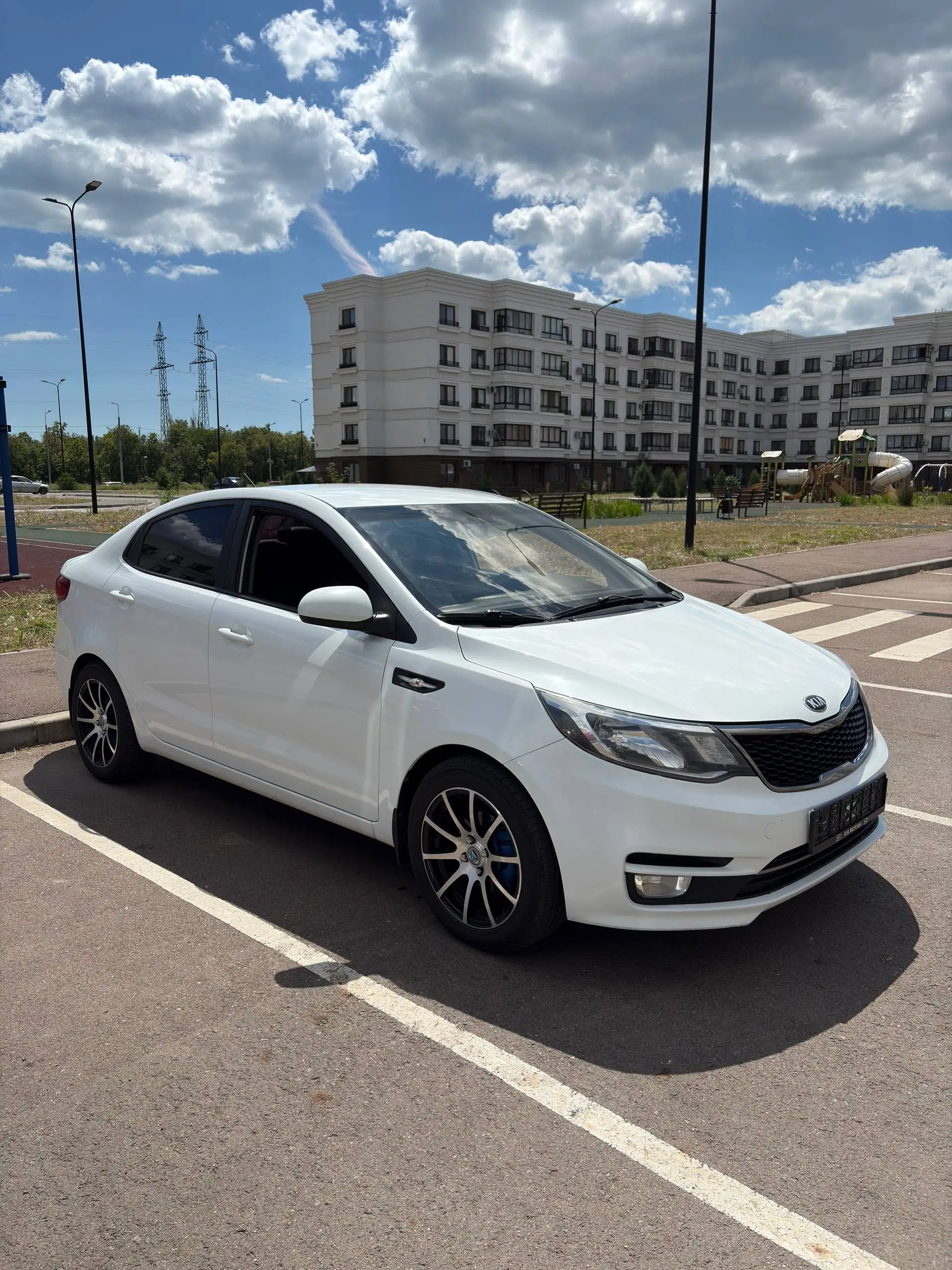 Продам Kia Rio 2016 - Легковые автомобили (Авто) в Ростов-на-Дону