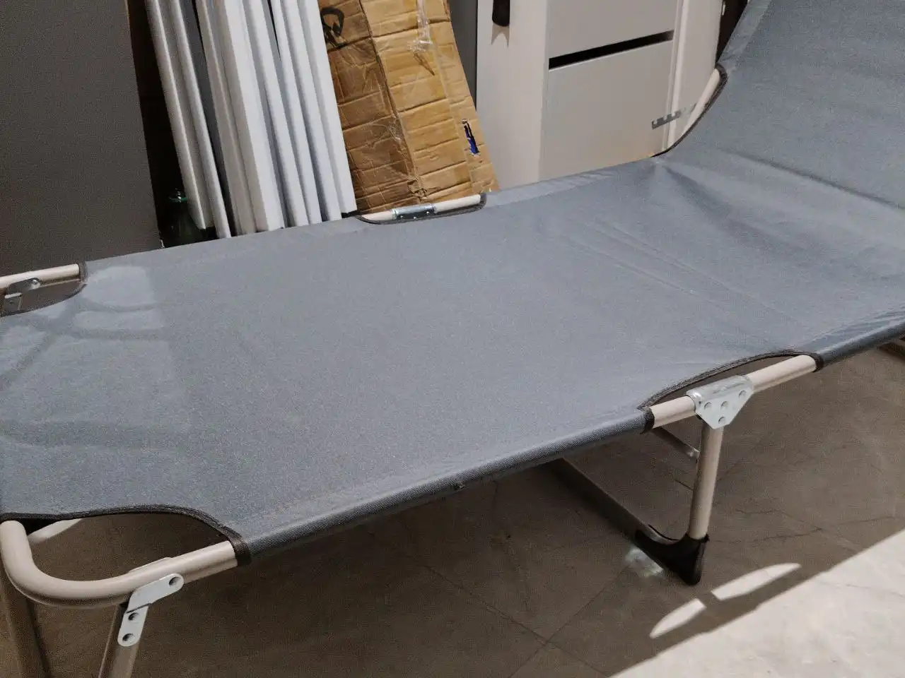 Раскладушка с матрасом