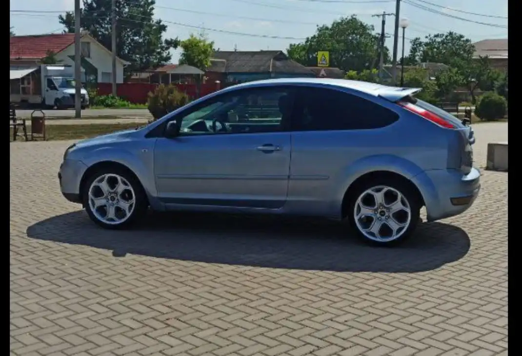 Автомобиль 2007 года с пробегом 290000