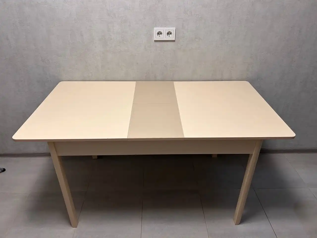 Продам обеденный стол раскладной