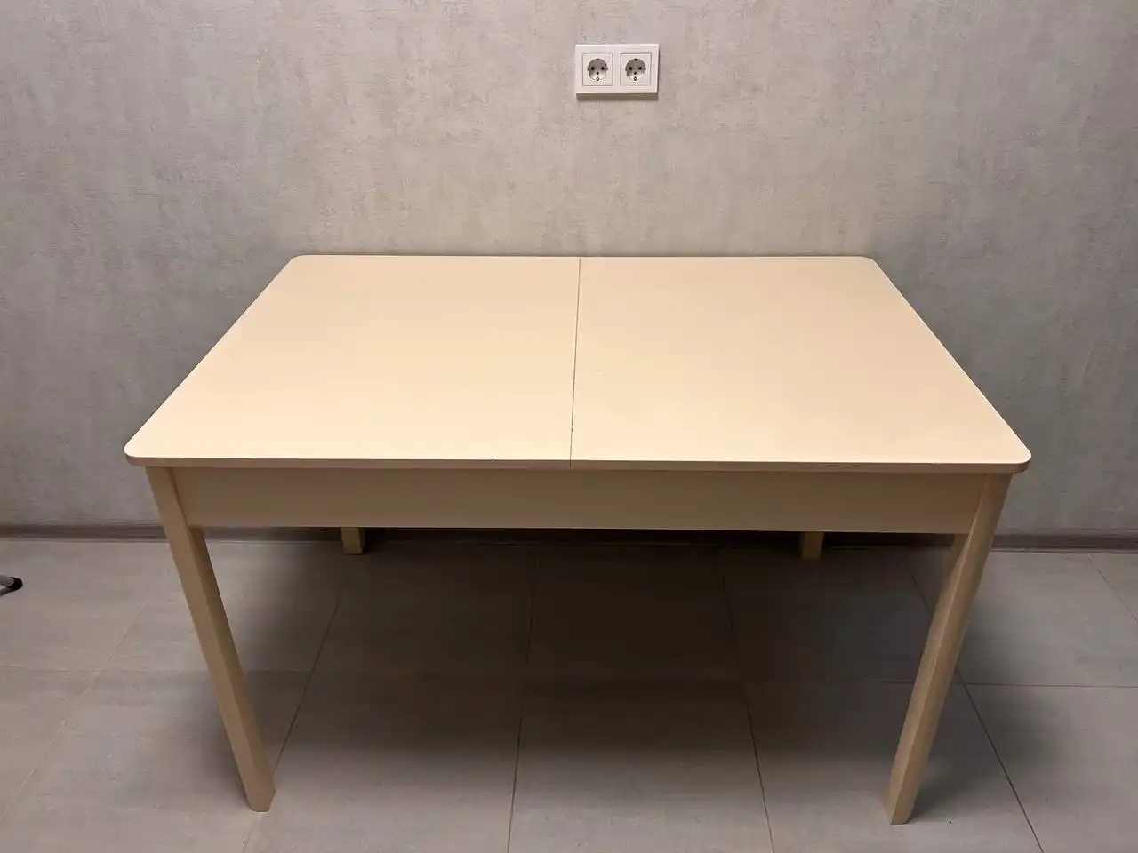 Продам обеденный стол раскладной