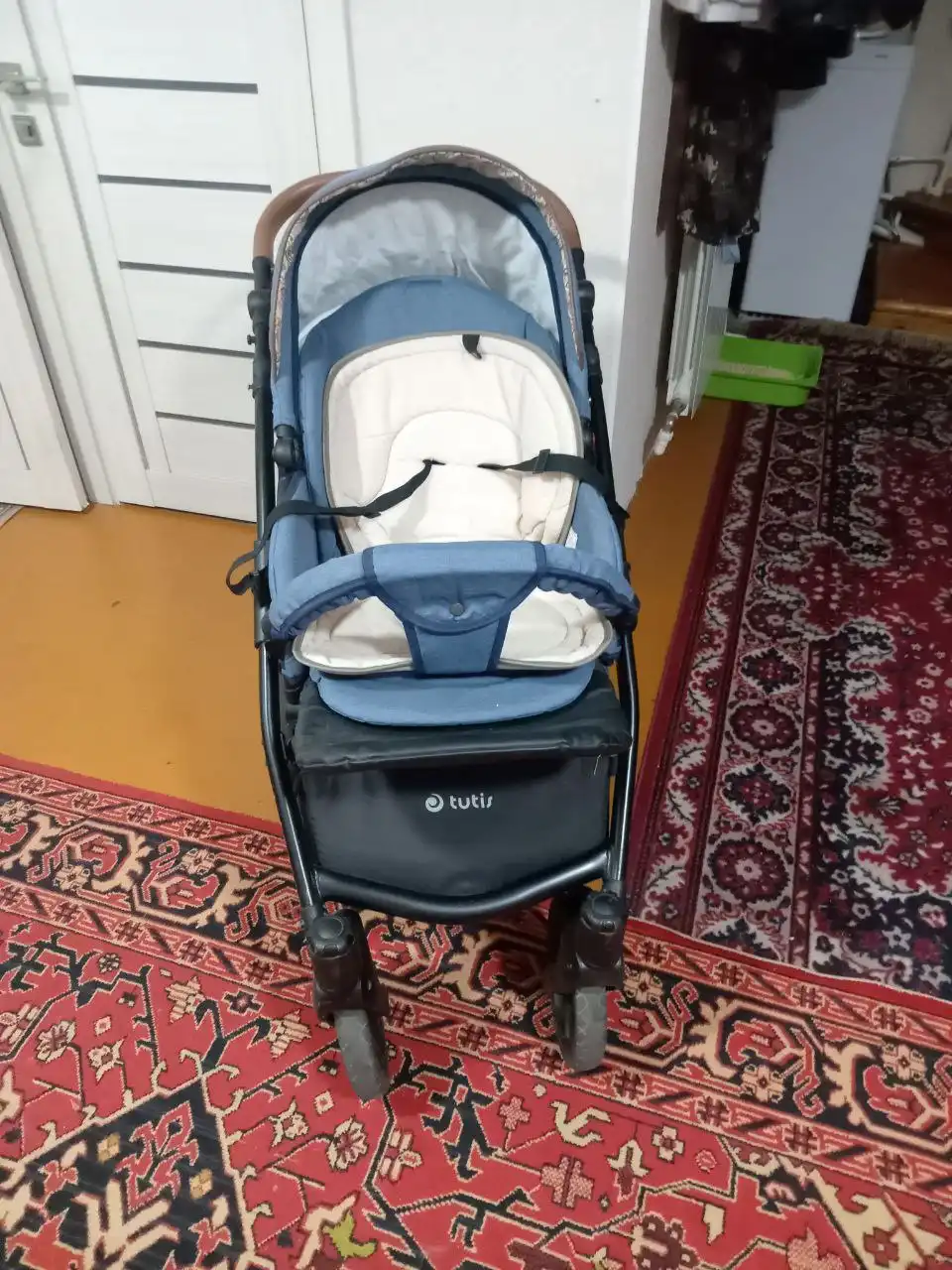 Продаётся коляска в хорошем состоянии