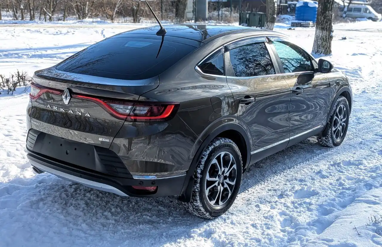 Продам Renault Arkana 4WD 2020 года