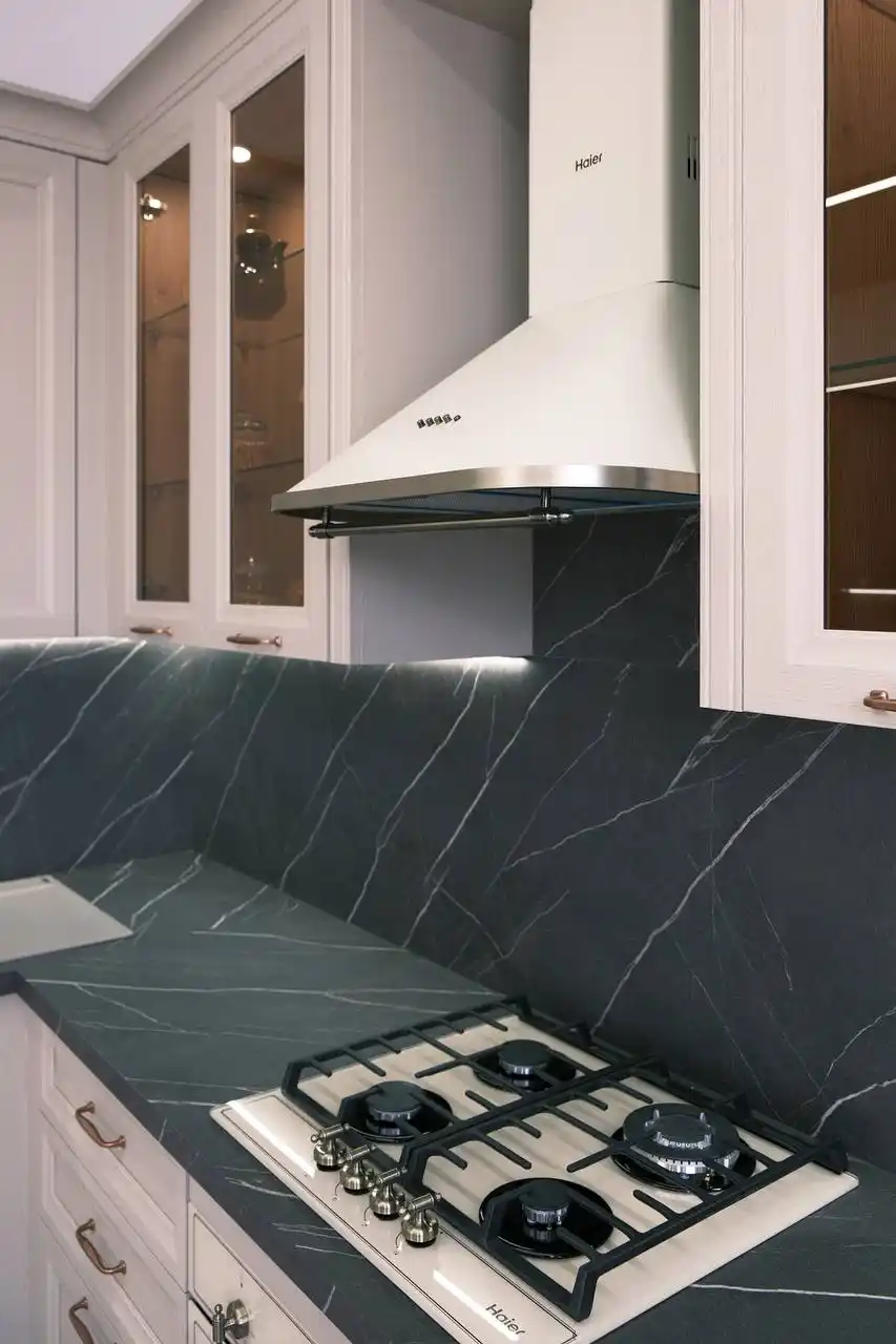 Кухня с образца в салоне