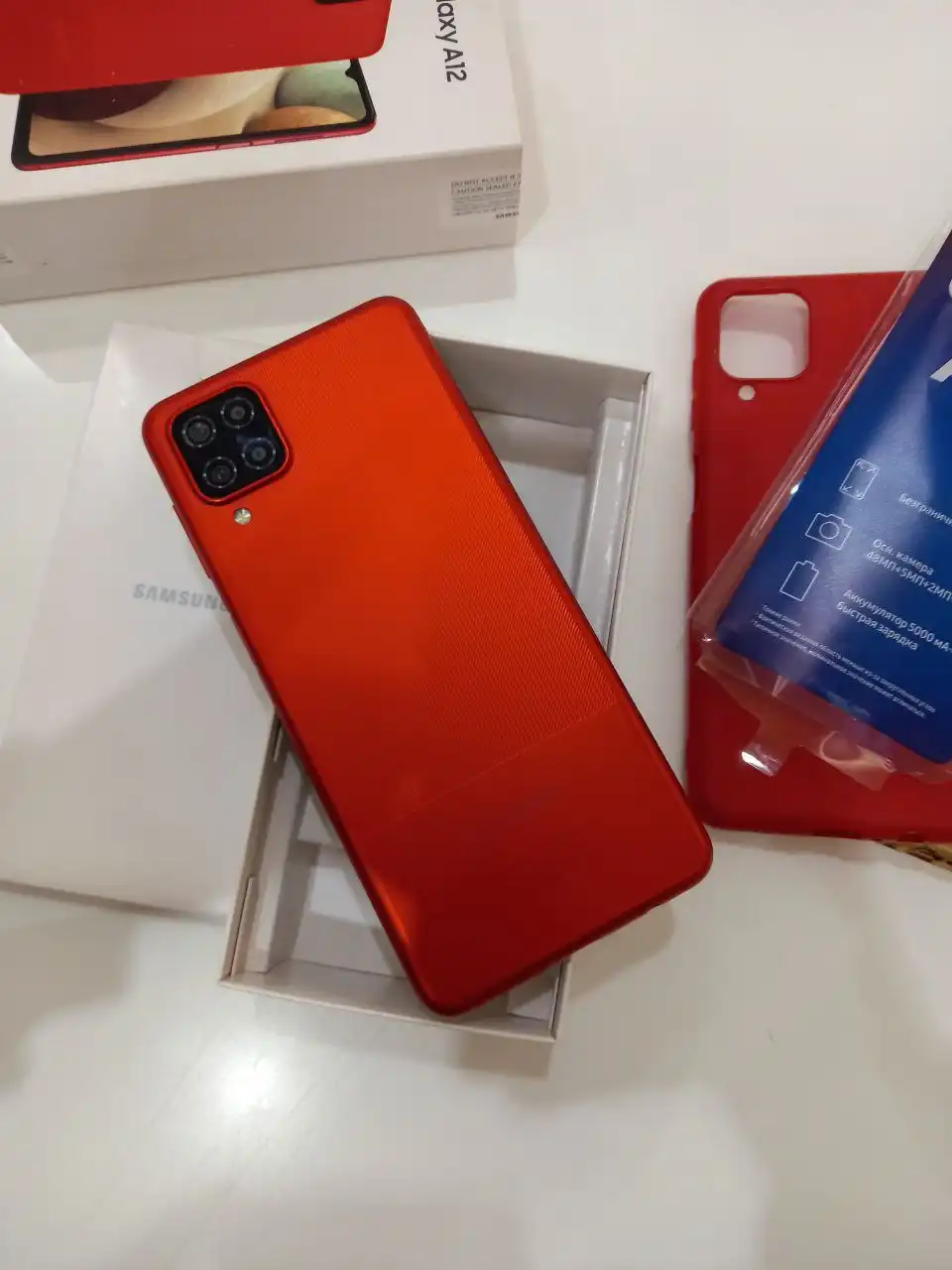 Samsung Galaxy A12 32гб в отличном состоянии