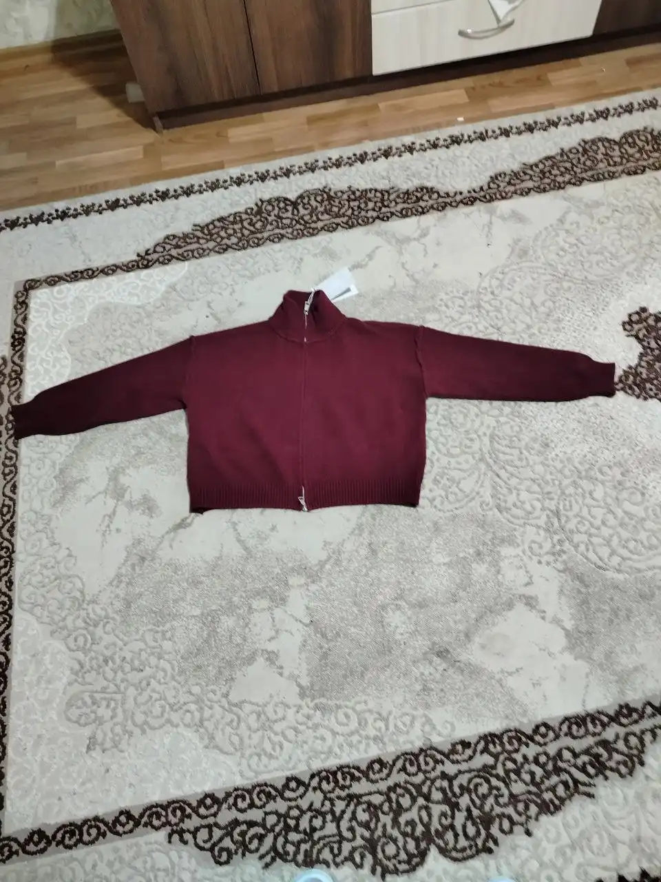 Продажа новых кофт с WB