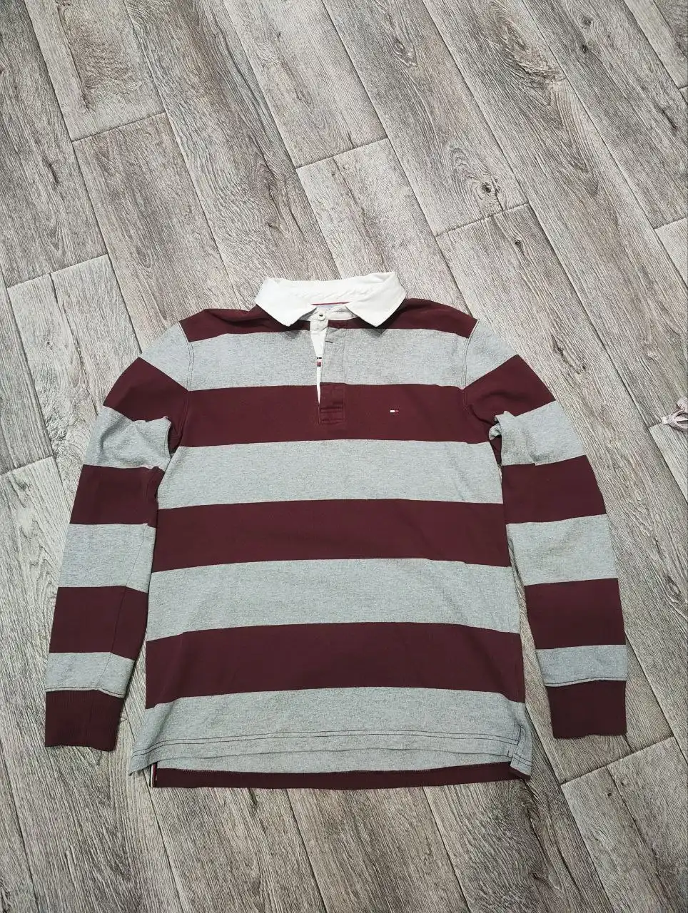 Продам регбийку Tommy Hilfiger размер 50 (L)
