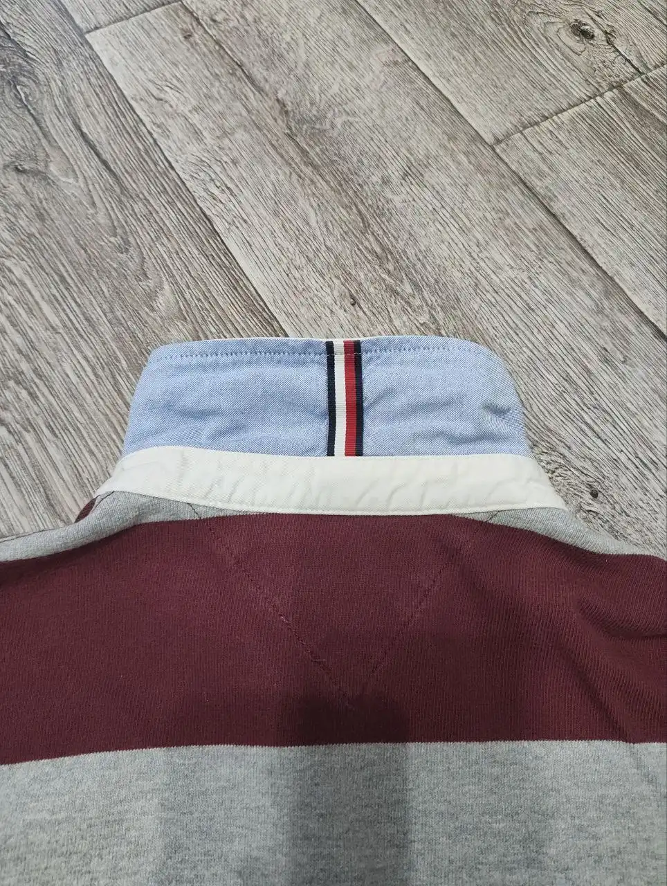 Продам регбийку Tommy Hilfiger размер 50 (L)