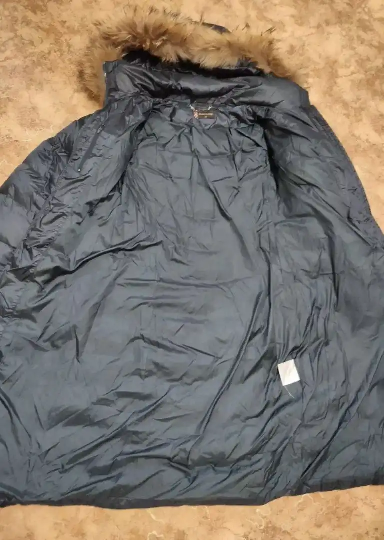 Продам пуховик Savage с натуральным мехом