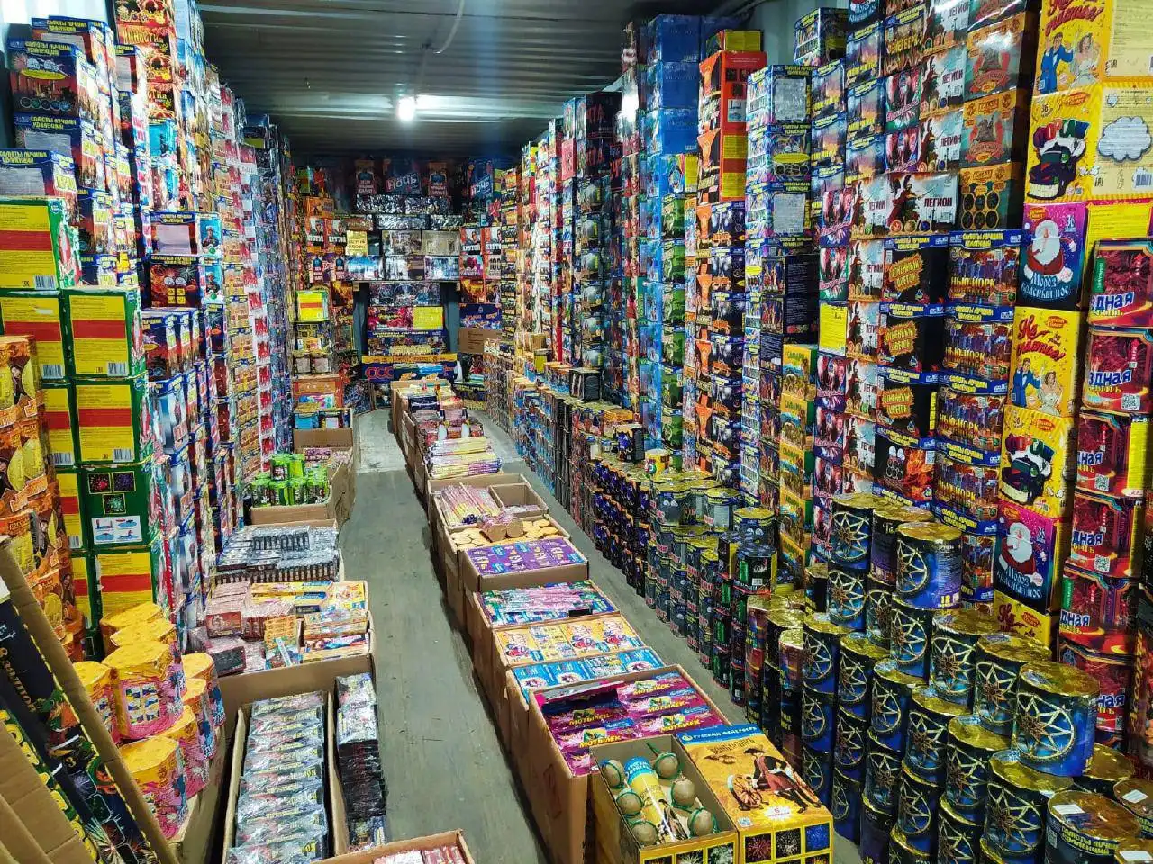 Продажа салютов и фейерверков в Набережных Челнах