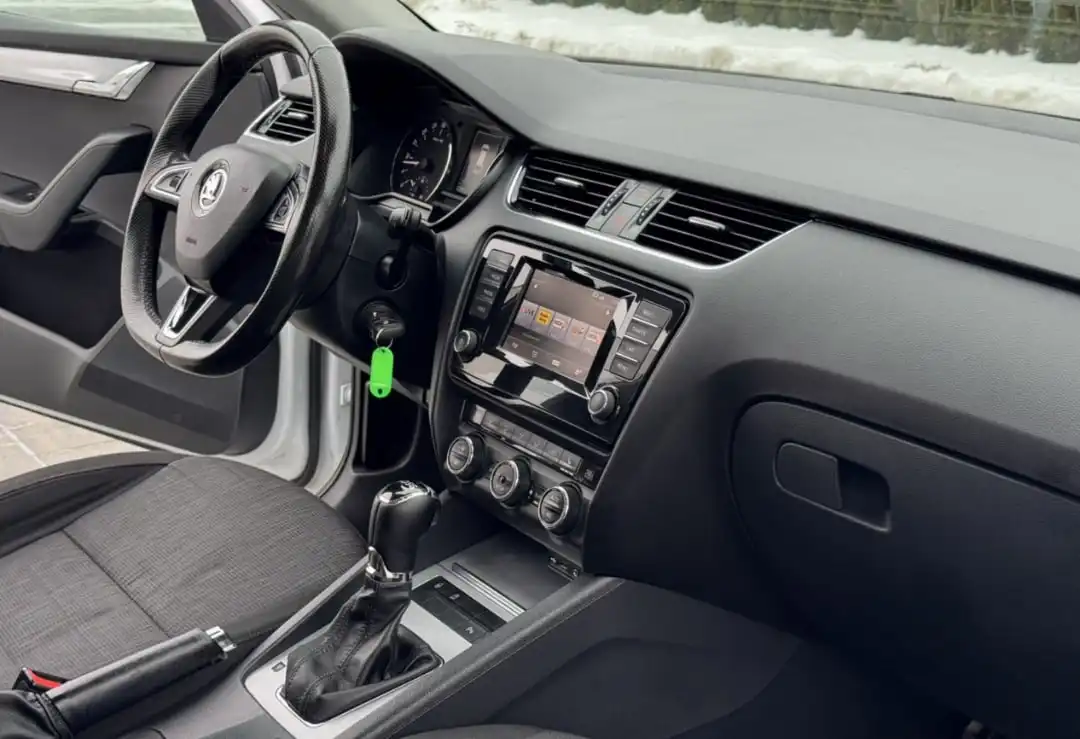 Renault Megane 2017 года в отличном состоянии - Легковые автомобили (Авто) в Ярославль