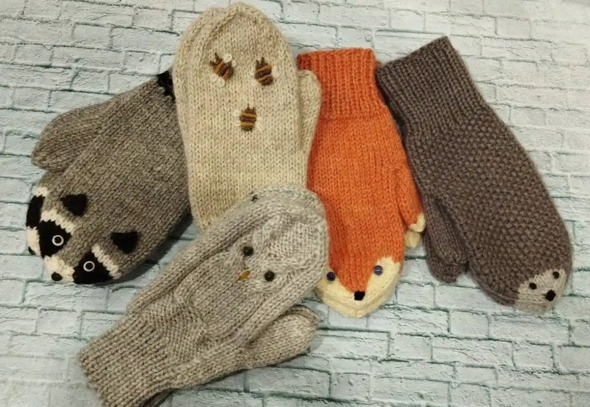 Отдам варежки ручной работы