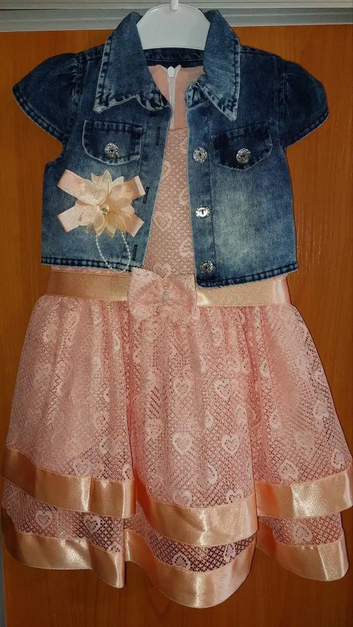 Праздничные платья для девочек 104-110 см