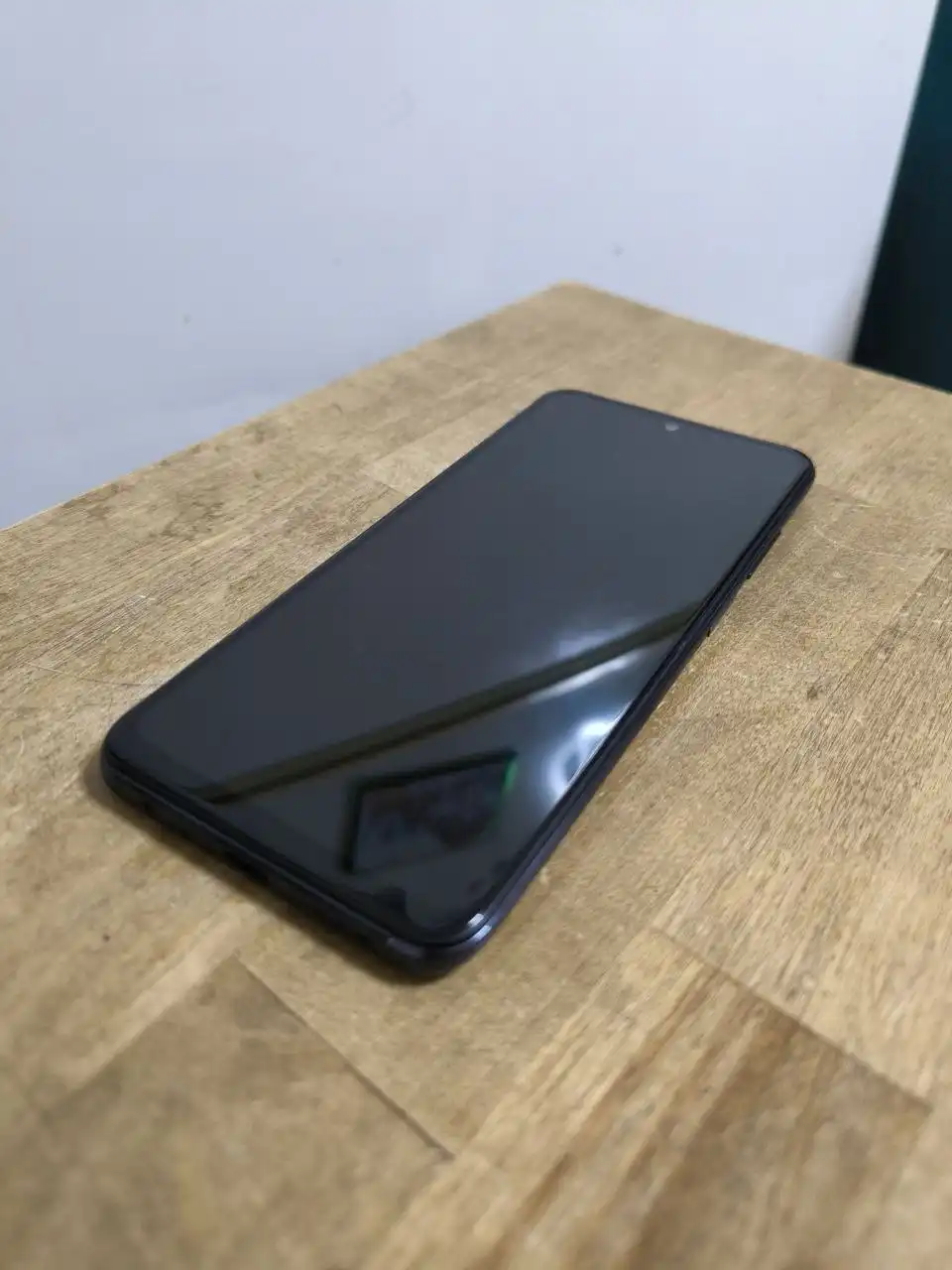 Продам смартфон Xiaomi Redmi Note 10S 6/128 ГБ