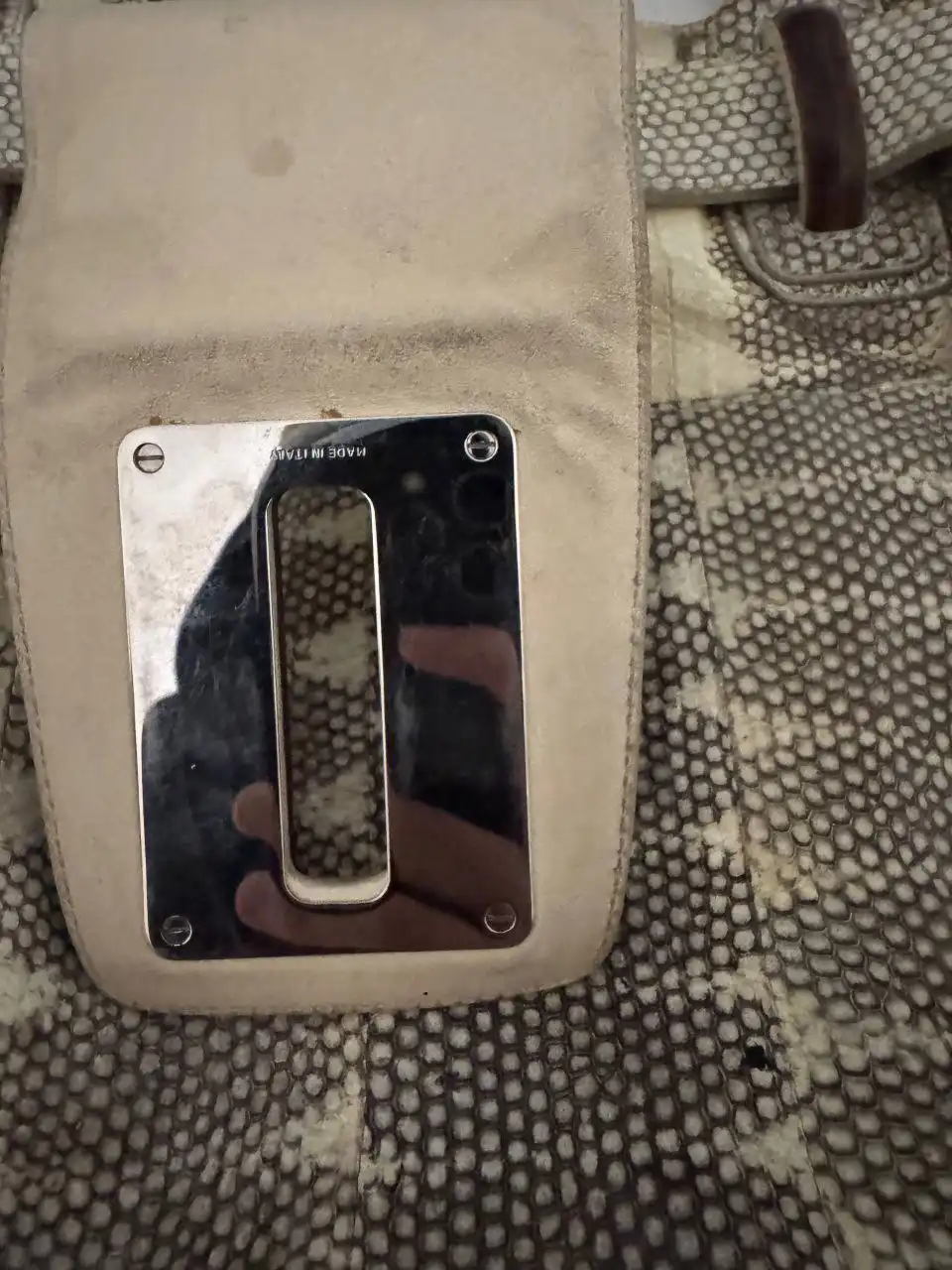 Сумка Ferragamo из кожи питона