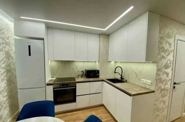 Продам кухню практически в идеальном состоянии - частное объявление в Санкт-Петербург