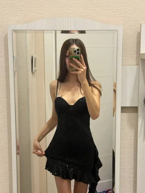 Продажа женской одежды - Красота и здоровье в Санкт-Петербург