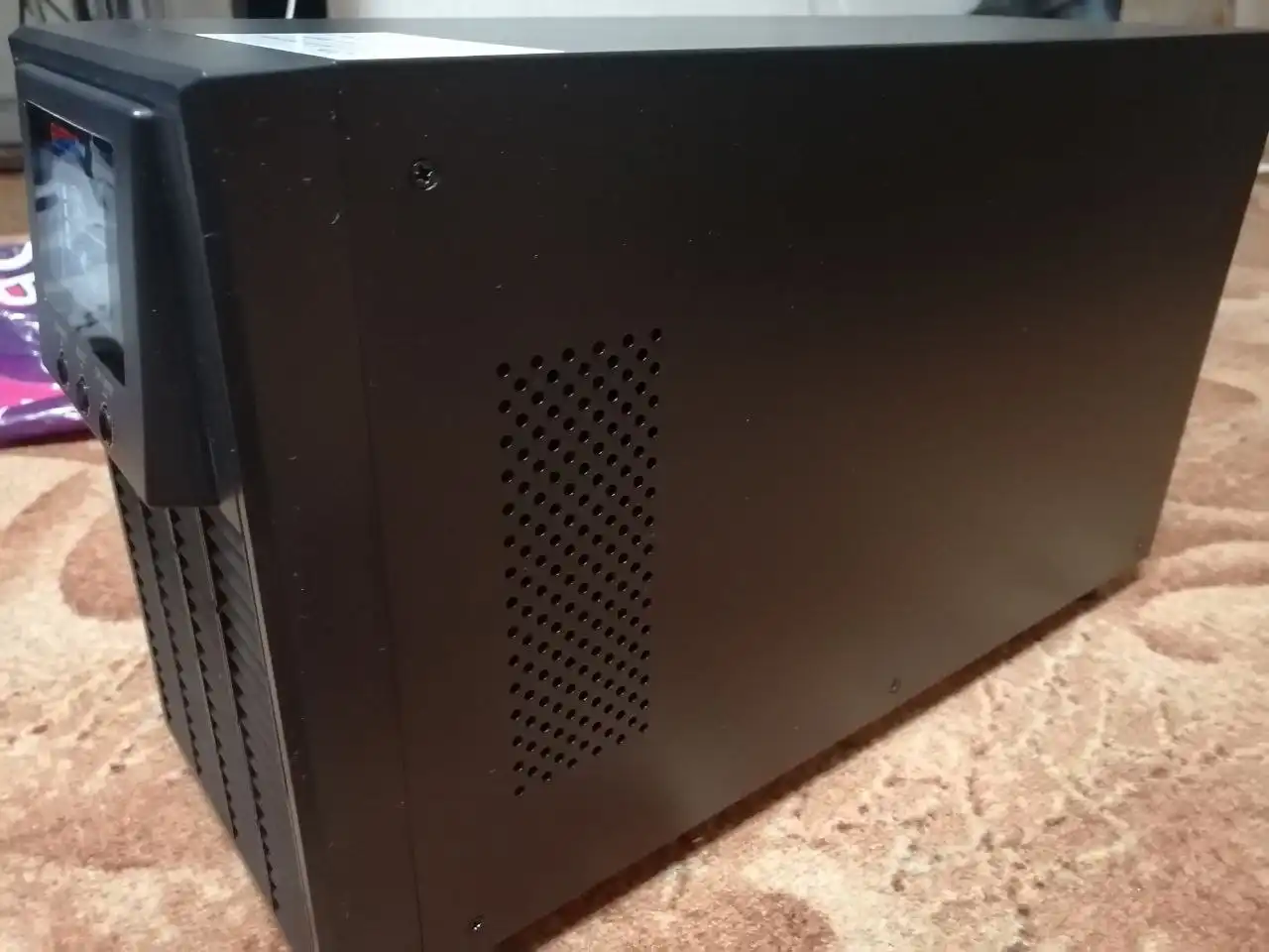 ИБП Eltena Monolith N1000 новый в коробке