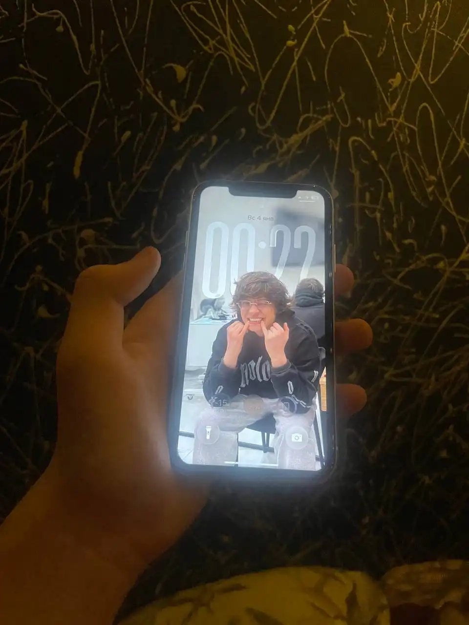 Продажа 11 iPhone в хорошем состоянии