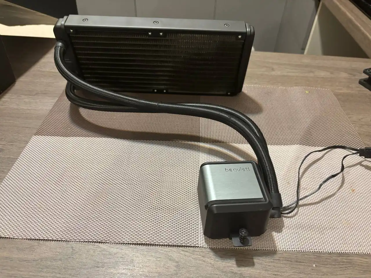 Продажа системы водяного охлаждения Be Quiet Silent Loop 2 240мм