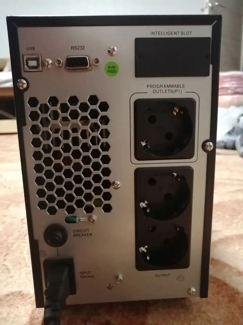 ИБП Eltena Monolith N1000 новый в коробке