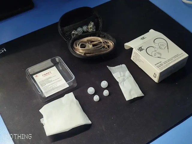 Наушники KZ-EDX lite в идеальном состоянии - Электроника в Санкт-Петербург