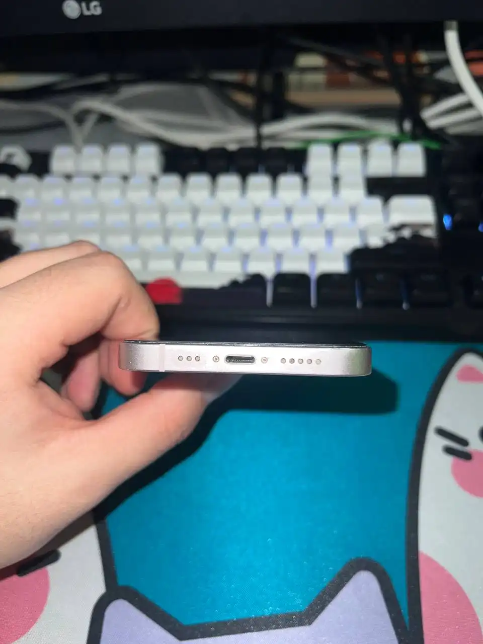 iPhone 13 128GB с аксессуарами