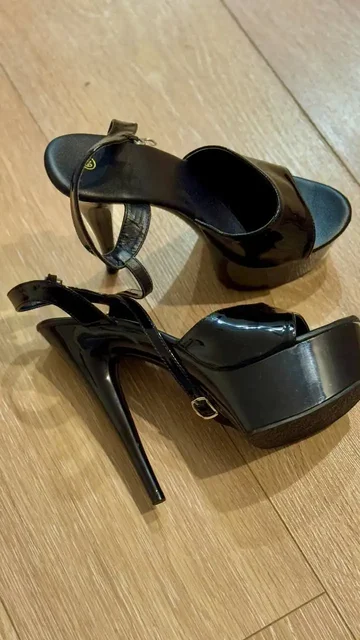 Стрипы чёрного цвета размер 39 - Спортивная одежда в Санкт-Петербург