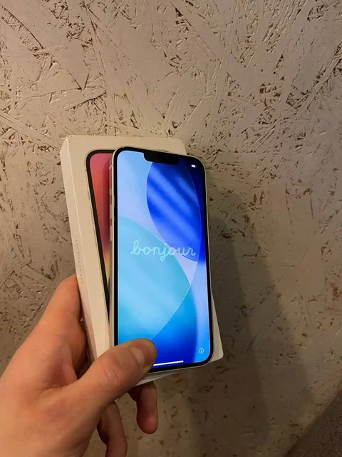 iPhone 14 256GB в идеальном состоянии с полным комплектом - Игровые консоли в Санкт-Петербург