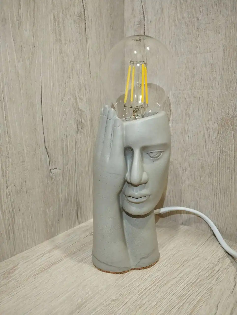 Настольная лампа - Освещение (Барахолка) в Санкт-Петербург