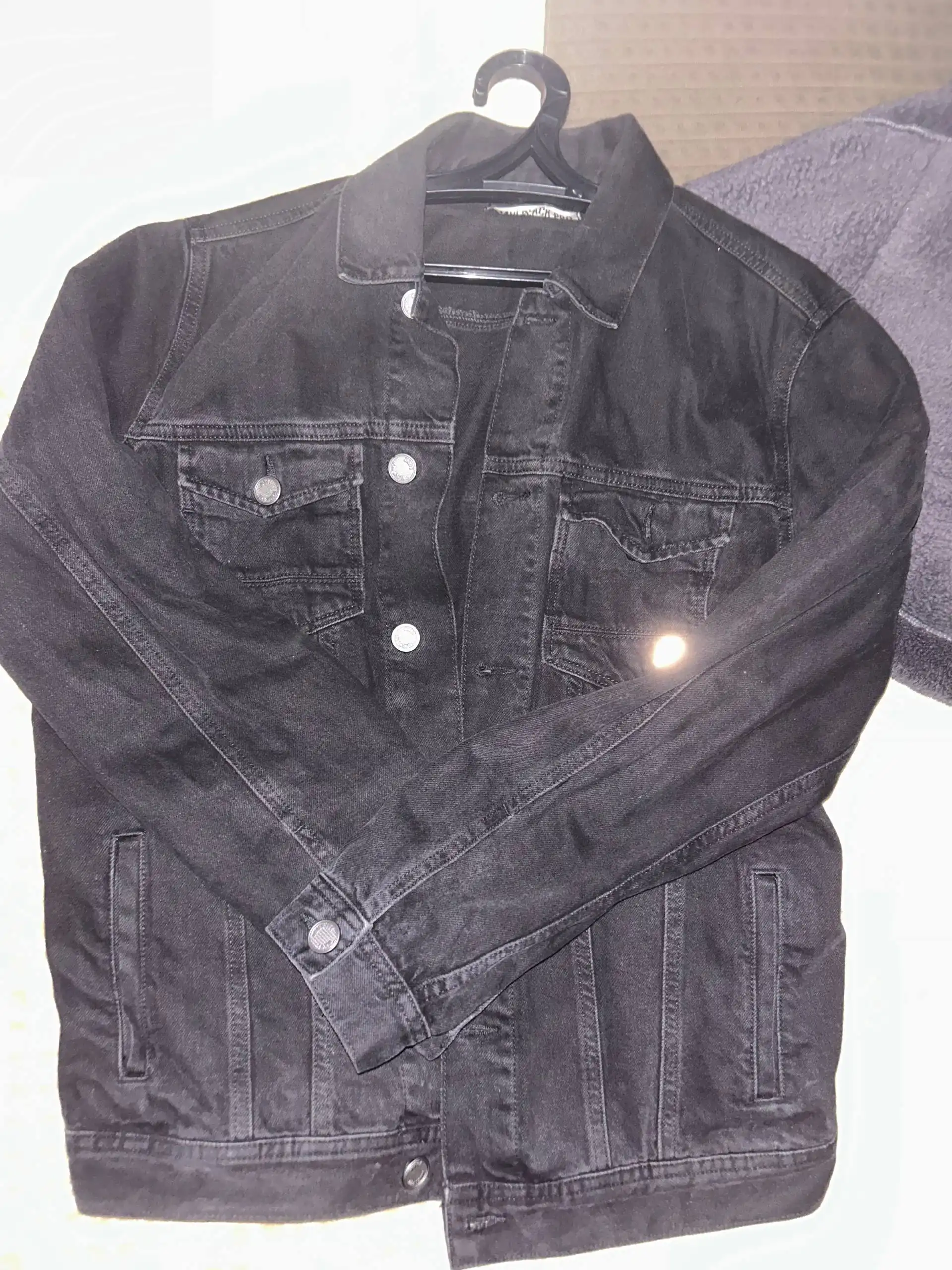 Джинсовка размер М - Одежда в Санкт-Петербург