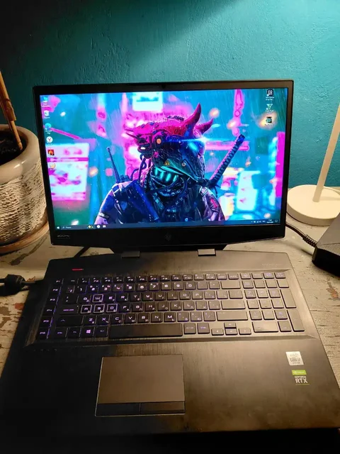 Ноутбук HP Omen 17.3" с RTX 2080 Super - Мобильные телефоны в Санкт-Петербург