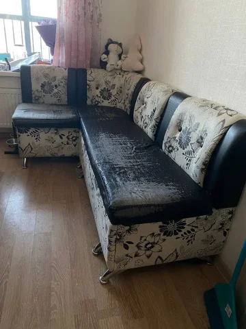 Диван бесплатно - Барахолка в Санкт-Петербург
