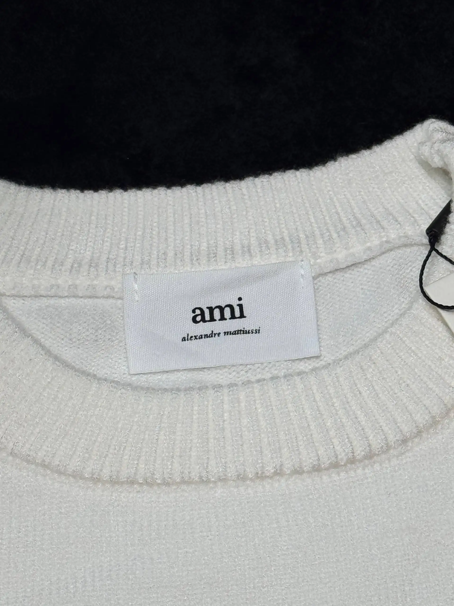 Свитер Ami Paris White (белый) для мужчин и женщин - Свитеры (Одежда) в Санкт-Петербург