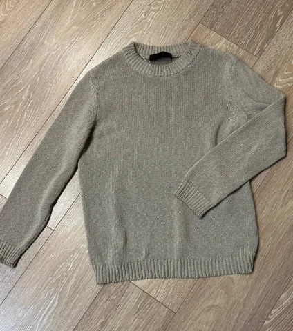 Практически новый свитер ZARA размер S - Красота и здоровье в Санкт-Петербург