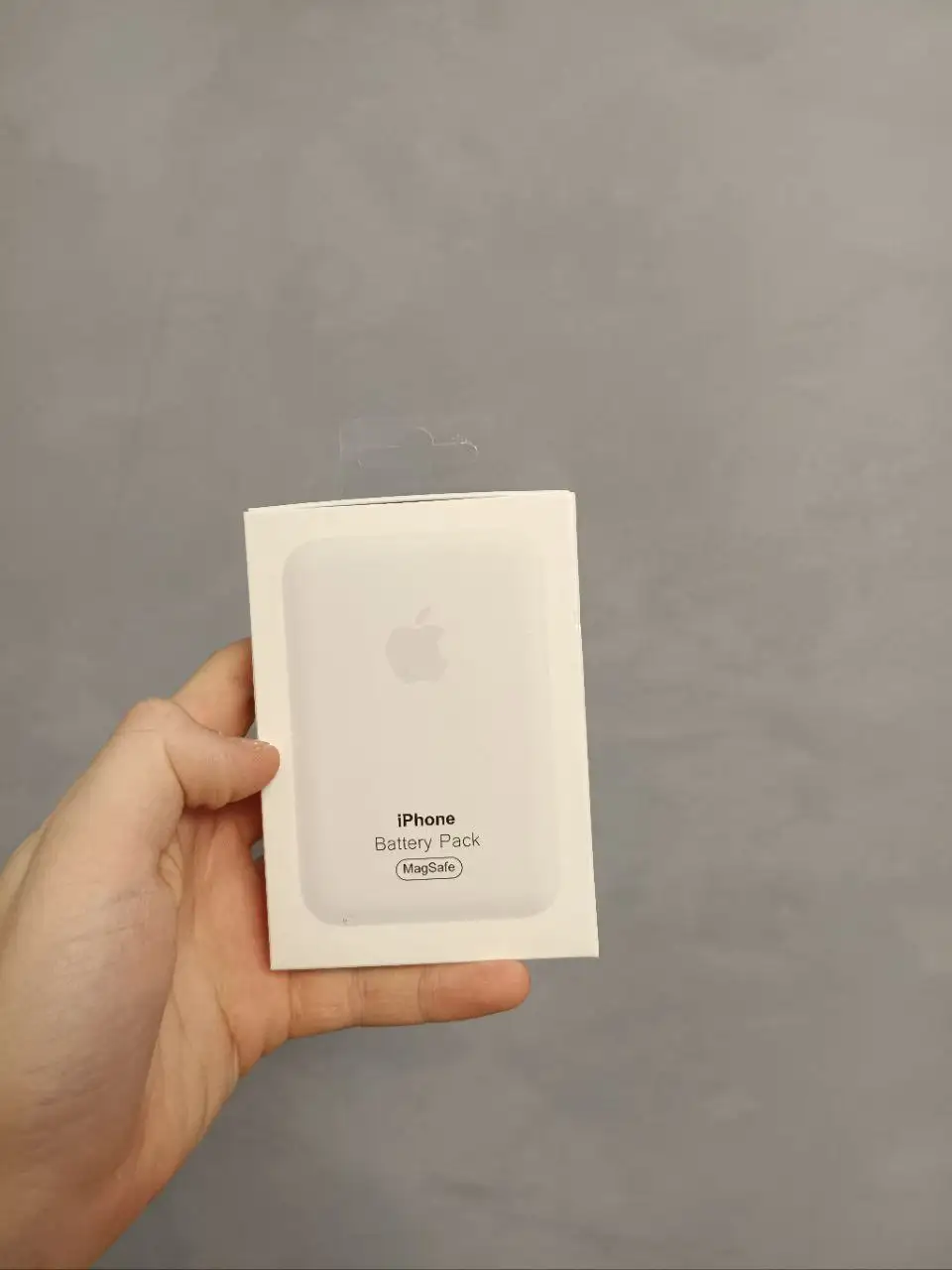 Продам iPhone battery pack MagSafe - Аксессуары для телефонов (Электроника) в Санкт-Петербург