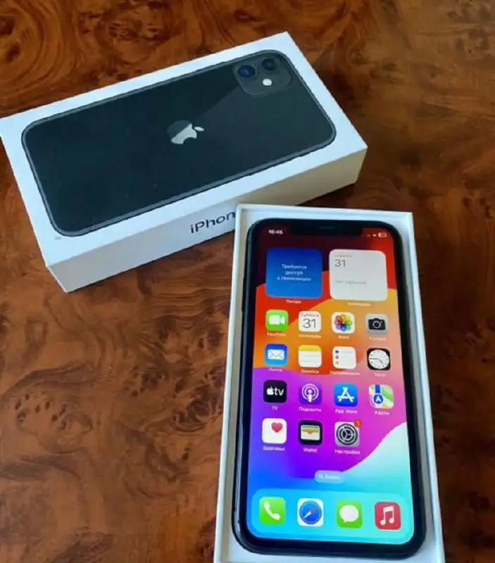 Продам Айфон 11 в хорошем состоянии - Смартфоны (Электроника) в Санкт-Петербург