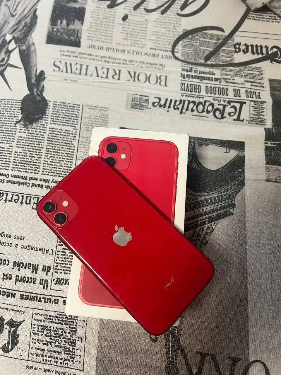 Смартфон в идеальном состоянии с комплектом аксессуаров - Смартфоны (Электроника) в Санкт-Петербург