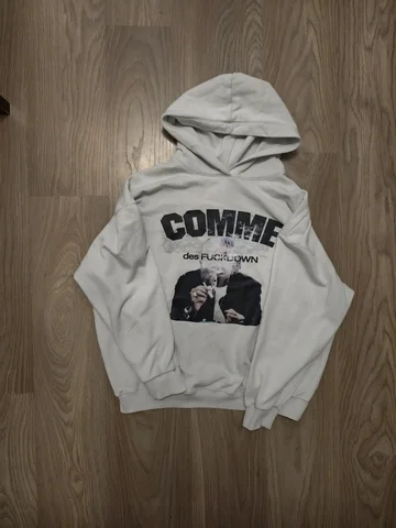 Обмен худи на зипку или худи с доплатой - частное объявление в Санкт-Петербург