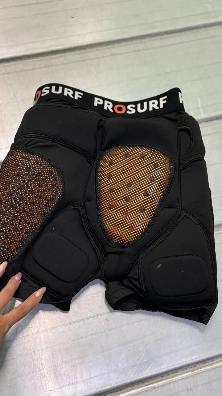 Защитные шорты ProSurf - Защитная экипировка (Хобби и отдых) в Санкт-Петербург