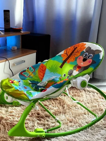 Объявление на Светлановском проспекте - Часы в Санкт-Петербург