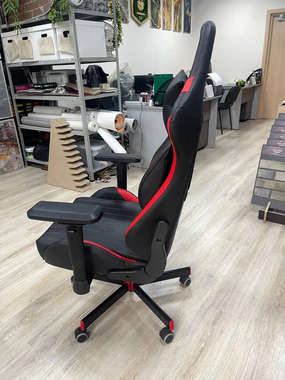 Продажа компьютерного кресла Bloody в Санкт-Петербурге - Компьютерные кресла (Барахолка) в Санкт-Петербург